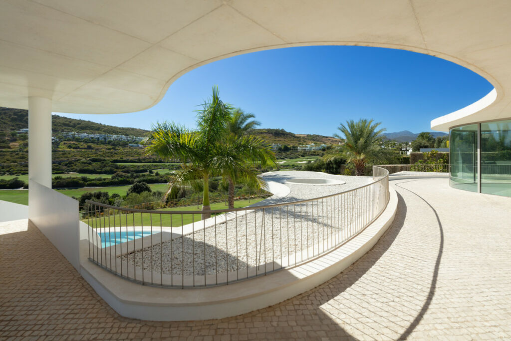 Detached Villa Casares Málaga - image 7