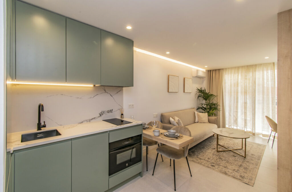 Middle Floor Apartment Marbella Málaga - image 7