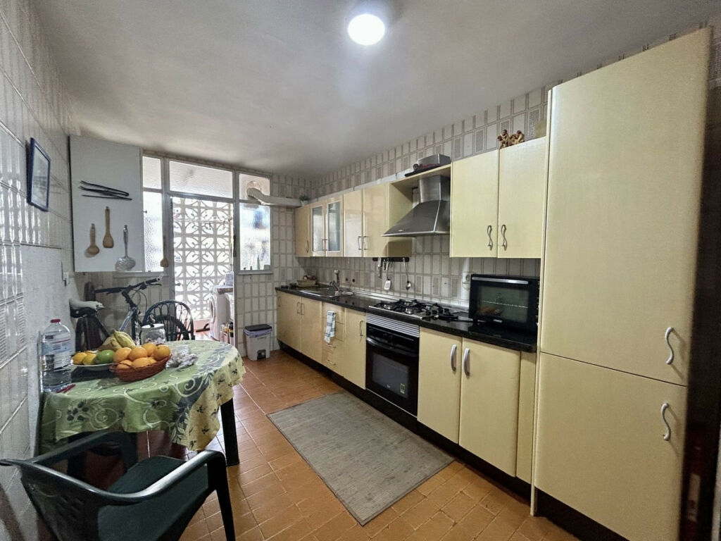 Middle Floor Apartment Torremolinos Centro Málaga - image 4