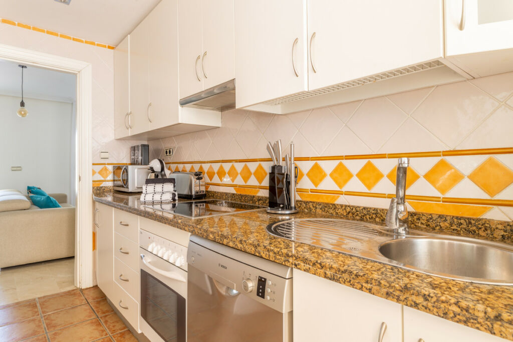 Townhouse El Rosario Málaga - image 8