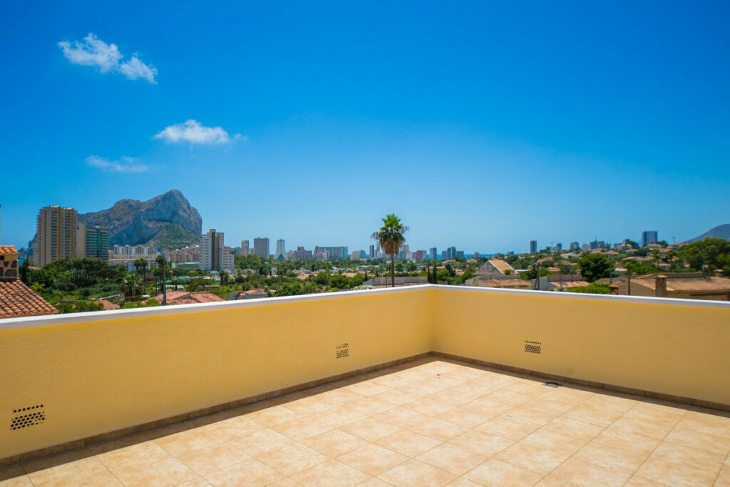 Detached Villa Calpe Alicante - image 8
