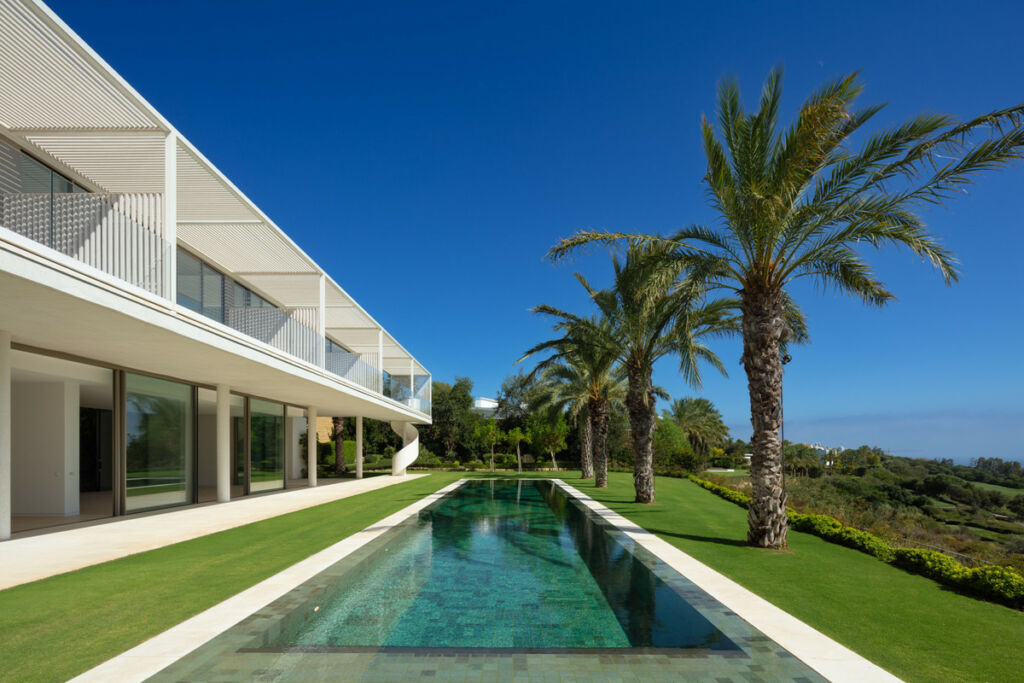 Detached Villa Casares Málaga - image 8