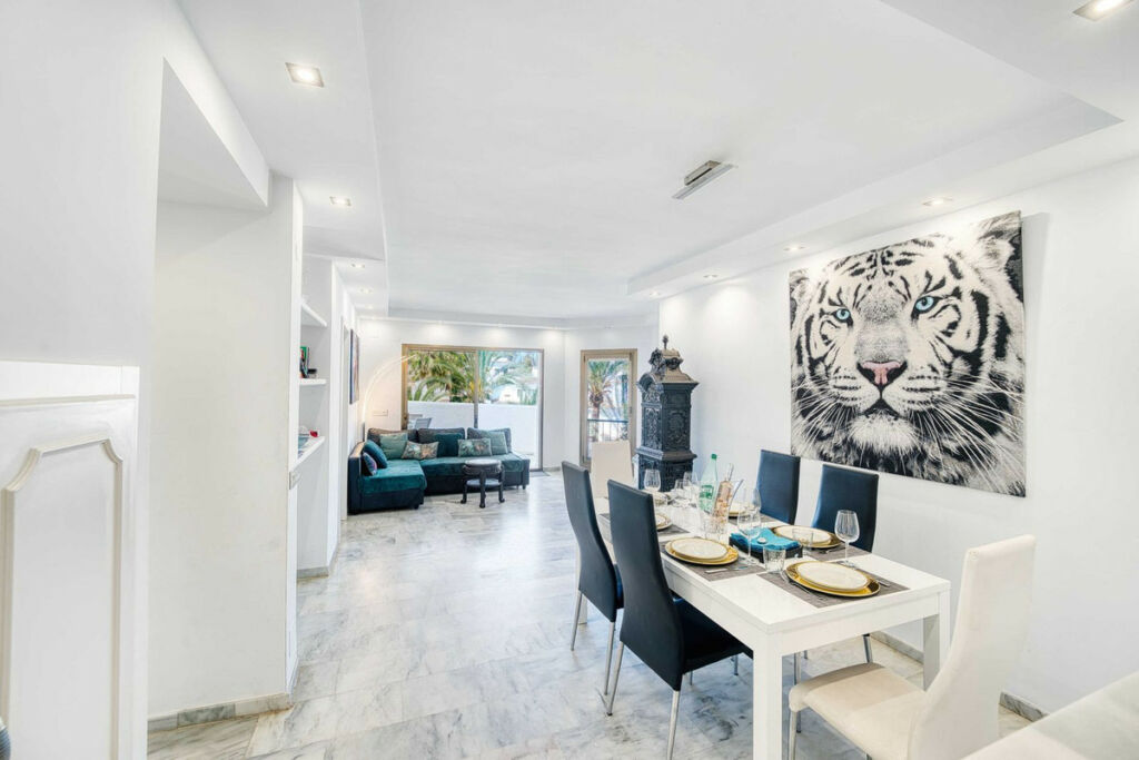 Penthouse Elviria Málaga - image 16