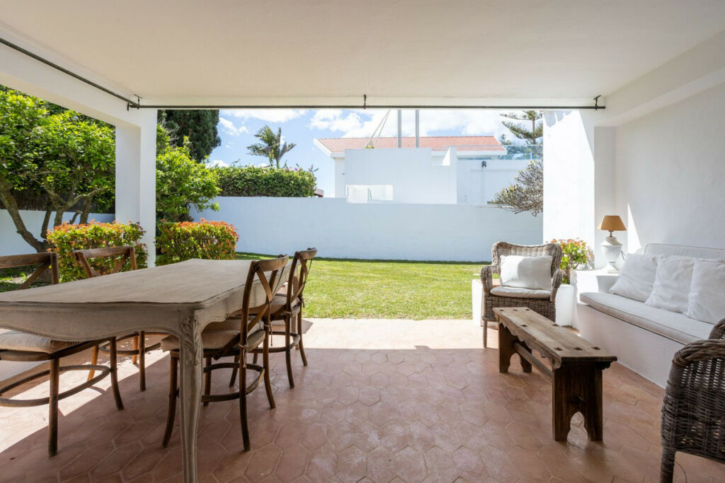 Detached Villa Guadalmina Baja Málaga - image 8