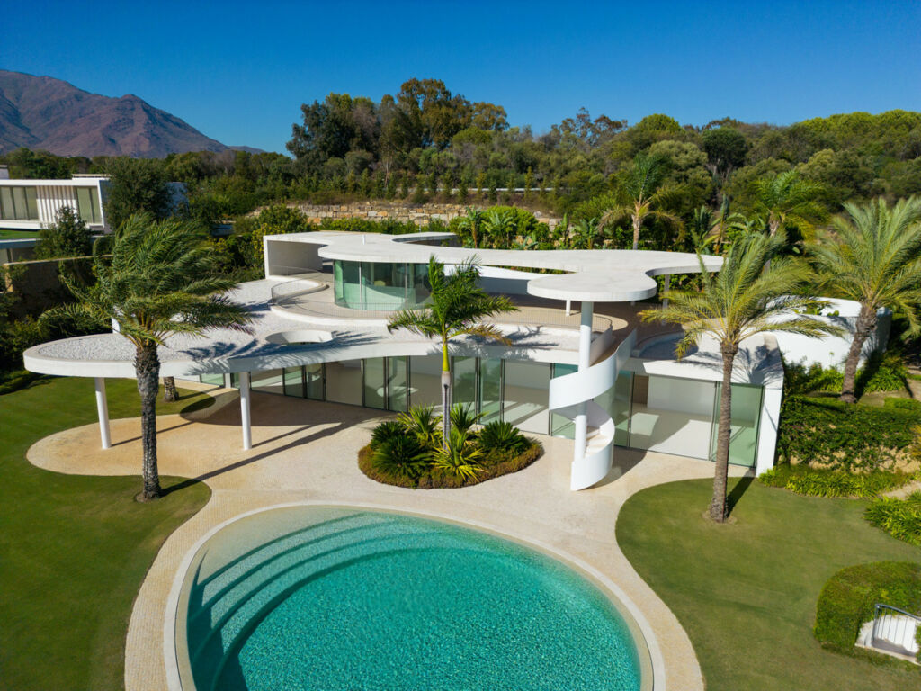 Detached Villa Casares Málaga - image 8