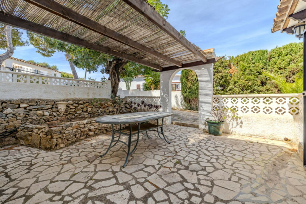 Detached Villa Moraira Alicante - image 9