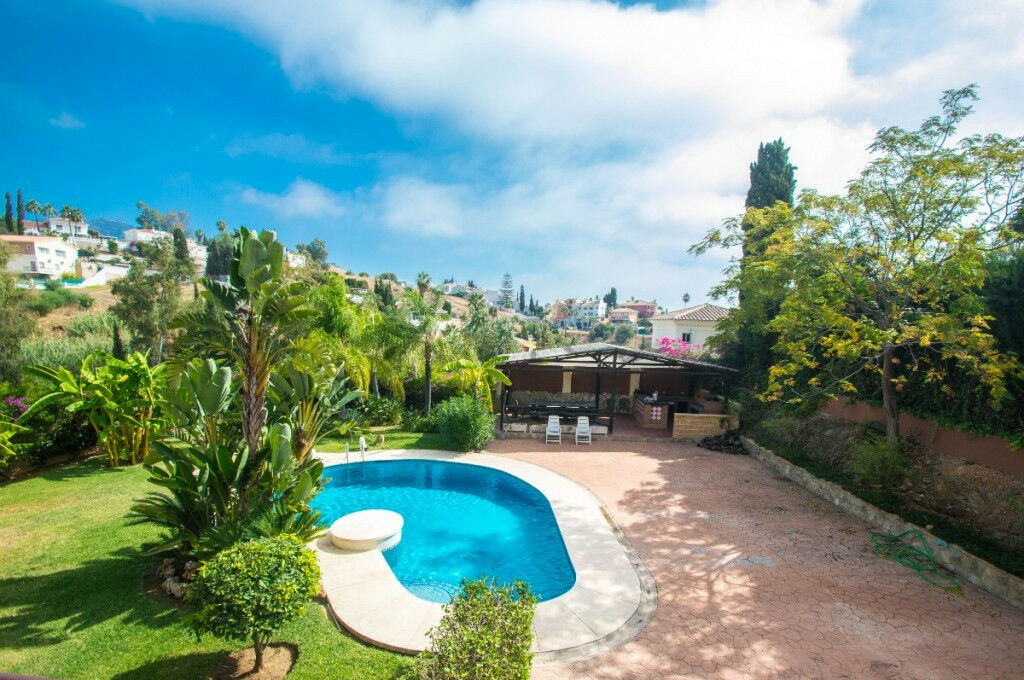 Detached Villa Campo Mijas Málaga - image 9