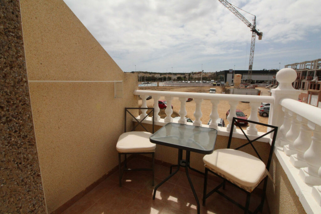 Townhouse Gran Alacant Alicante - image 9