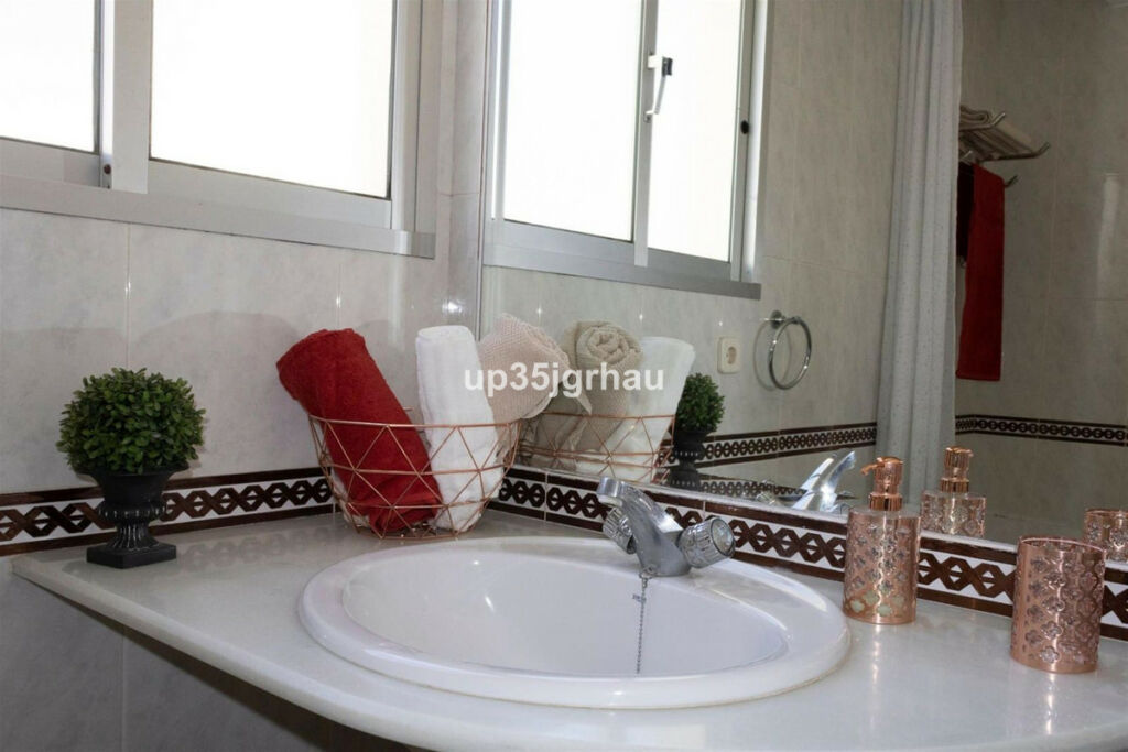 Apartment Complex Estepona Málaga - image 9