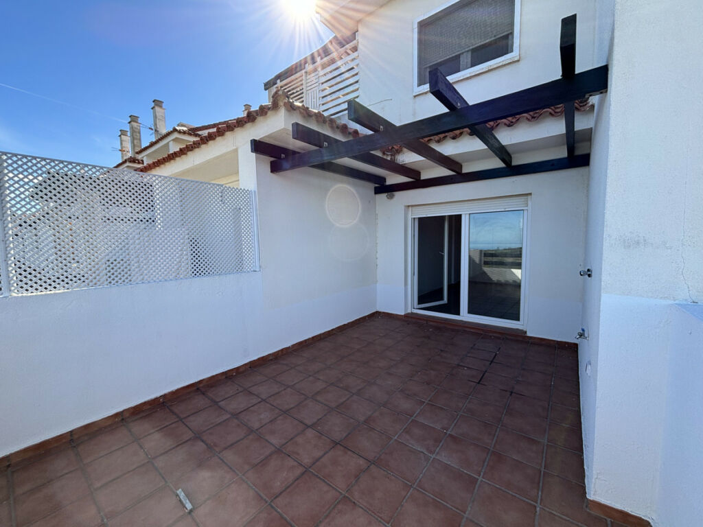 Middle Floor Apartment La Duquesa Málaga - image 9