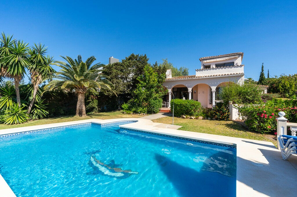 Detached Villa Marbesa Málaga