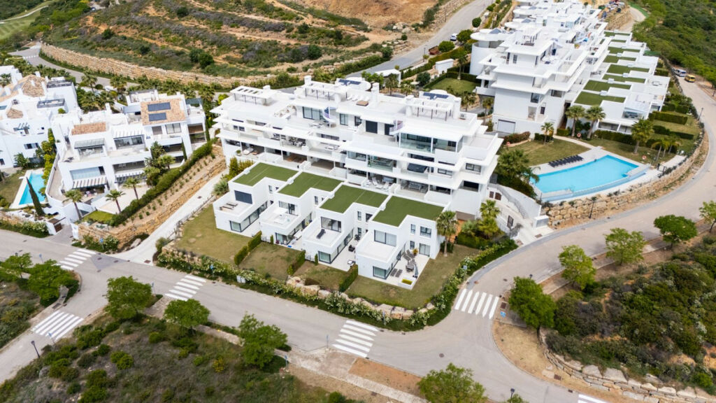 Townhouse Casares Málaga - image 4