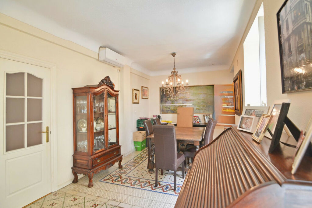 Middle Floor Apartment Málaga Centro Málaga - image 10