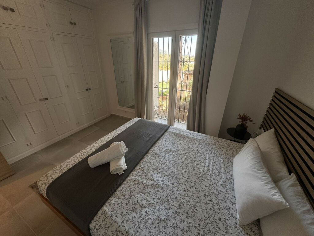 Penthouse Nueva Andalucía Málaga - image 10
