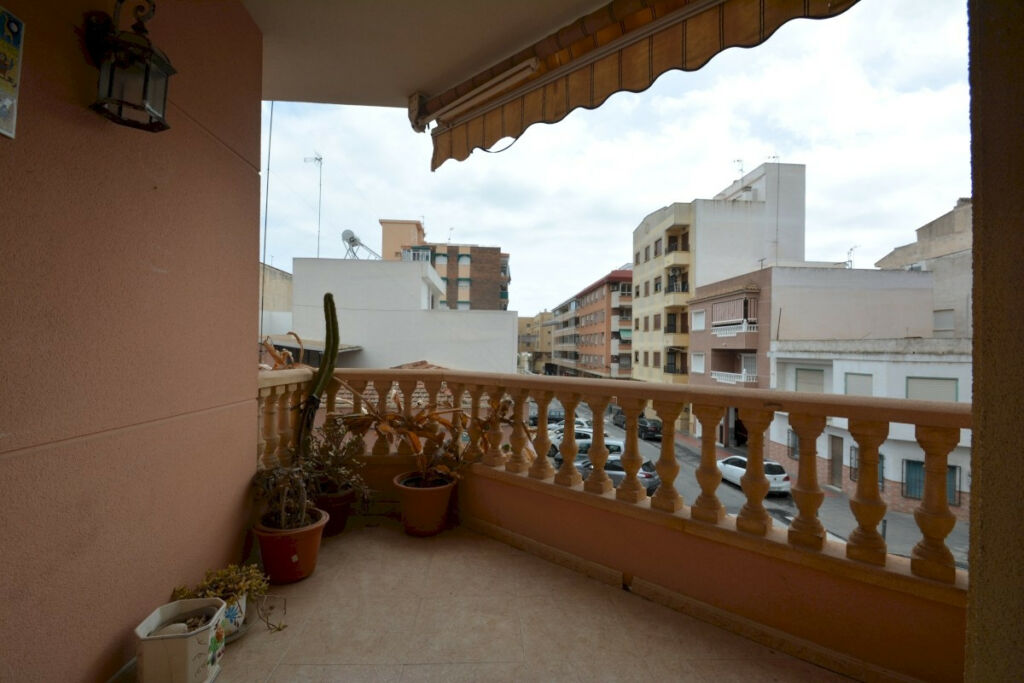 Detached Villa Guardamar del Segura Alicante - image 10