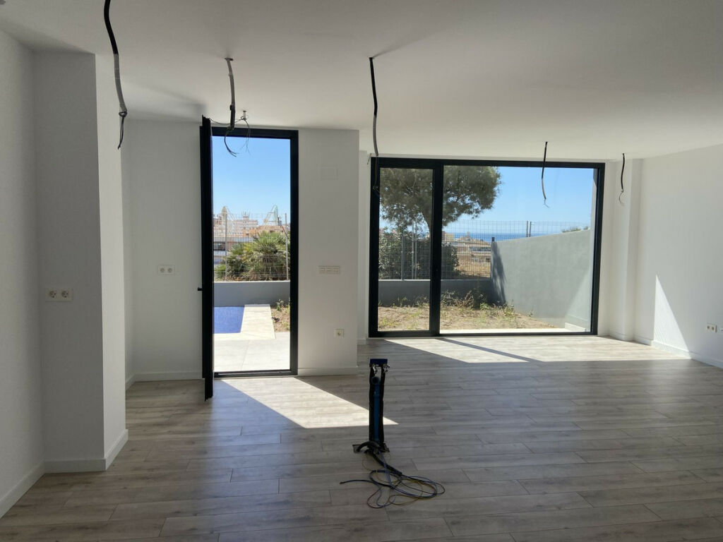 Semi-Detached House Torre del Mar Málaga - image 11