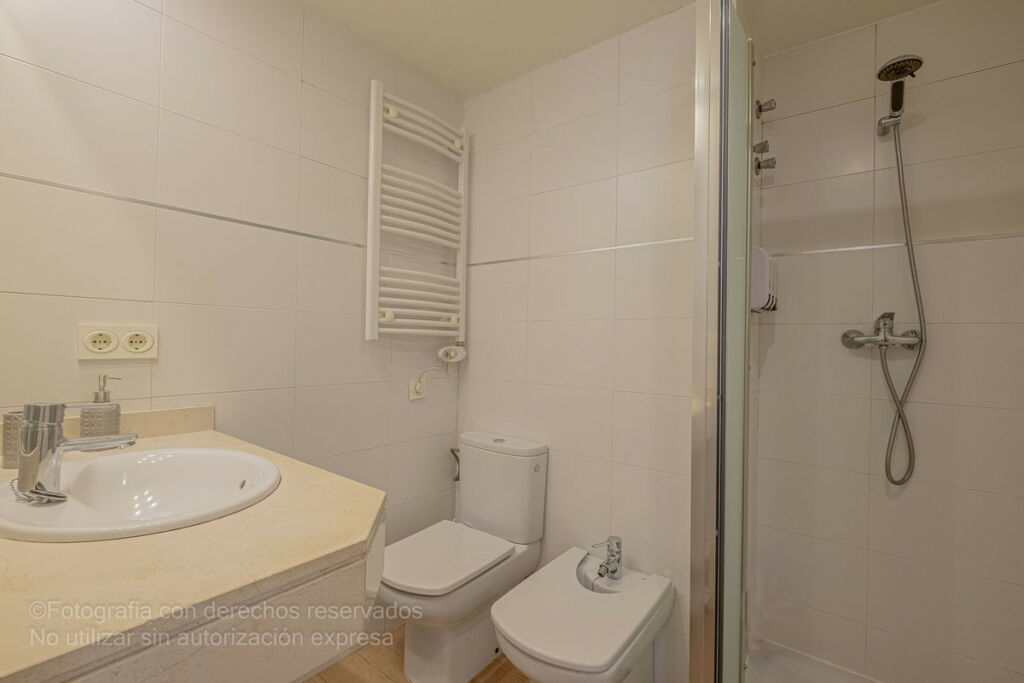 Middle Floor Apartment Estepona Málaga - image 10