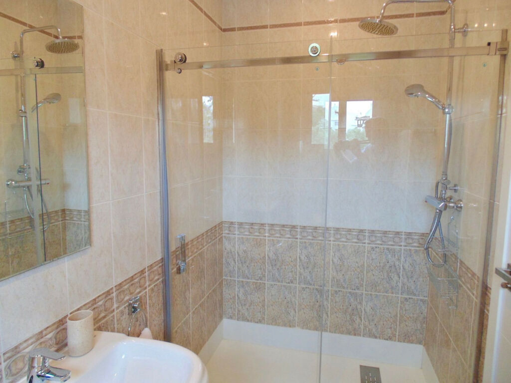 Detached Villa Calahonda Málaga - image 10