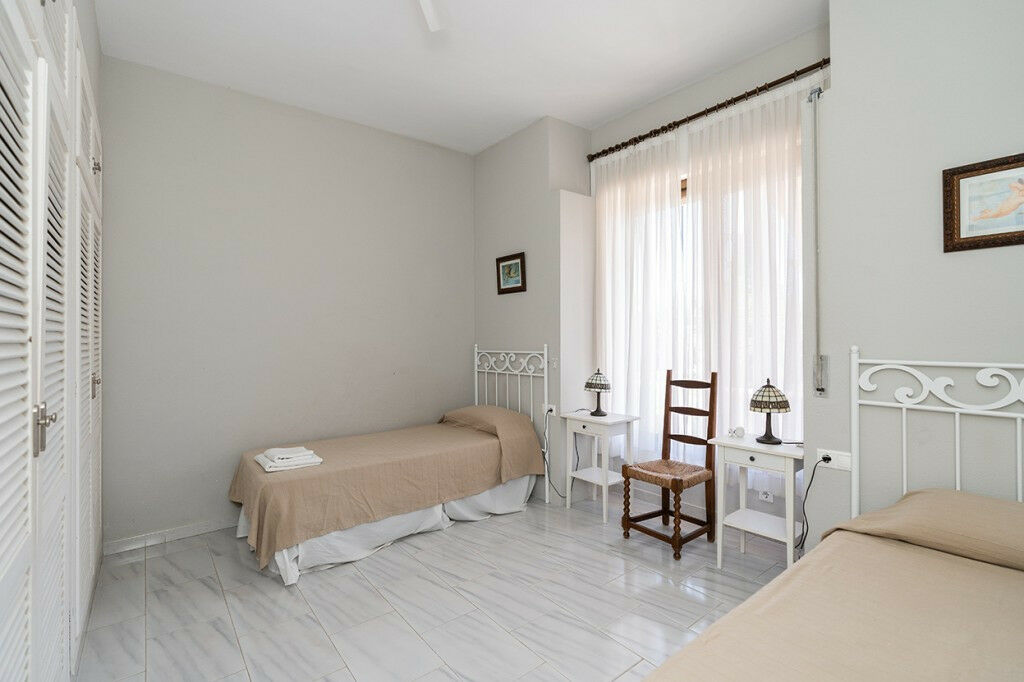 Detached Villa Marbesa Málaga - image 14