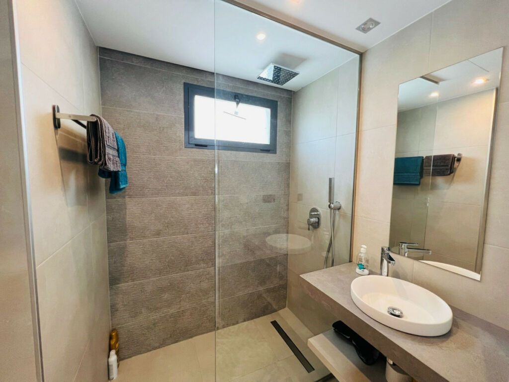 Middle Floor Apartment Guardamar del Segura Alicante - image 11
