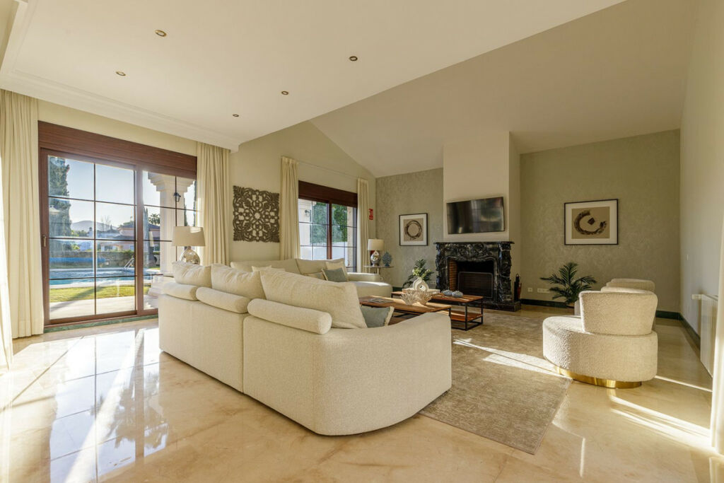 Detached Villa Mijas Golf Málaga - image 11