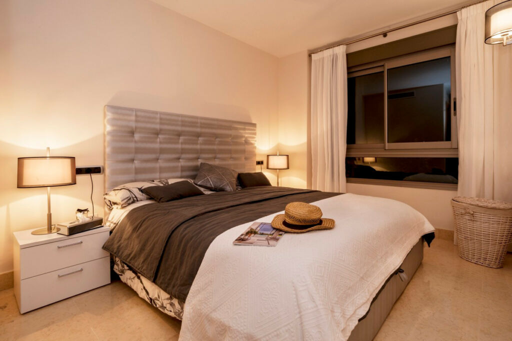 Middle Floor Apartment Marbella Málaga - image 12