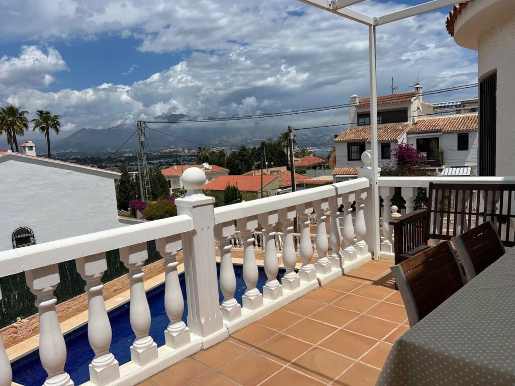 Detached Villa Albir Alicante - image 12