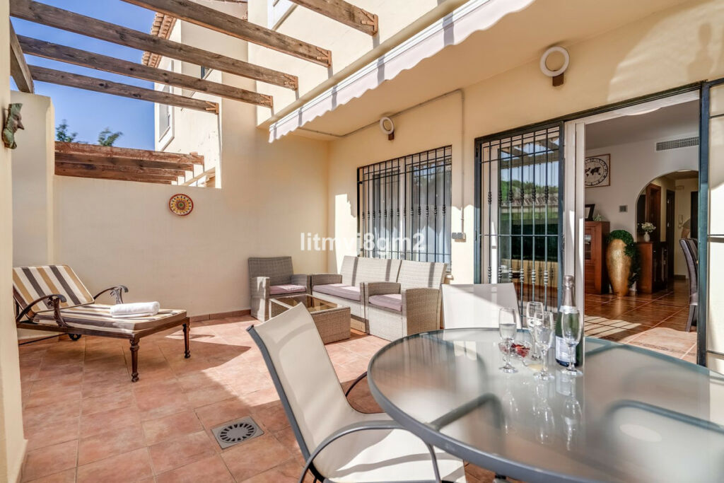 Townhouse Calahonda Málaga - image 12