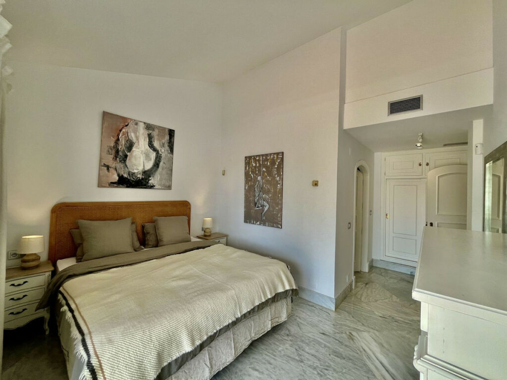 Townhouse Bahía de Marbella Málaga - image 12