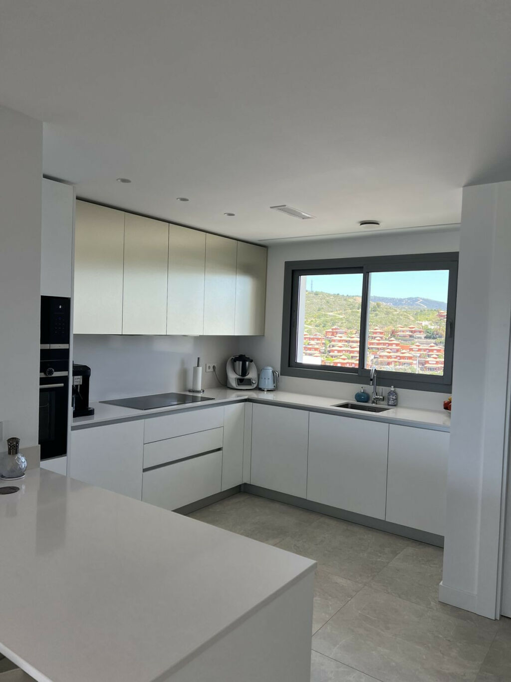 Penthouse Duplex Los Monteros Málaga - image 12