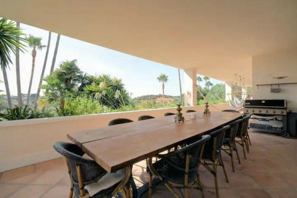 Detached Villa Benahavís Málaga - image 13