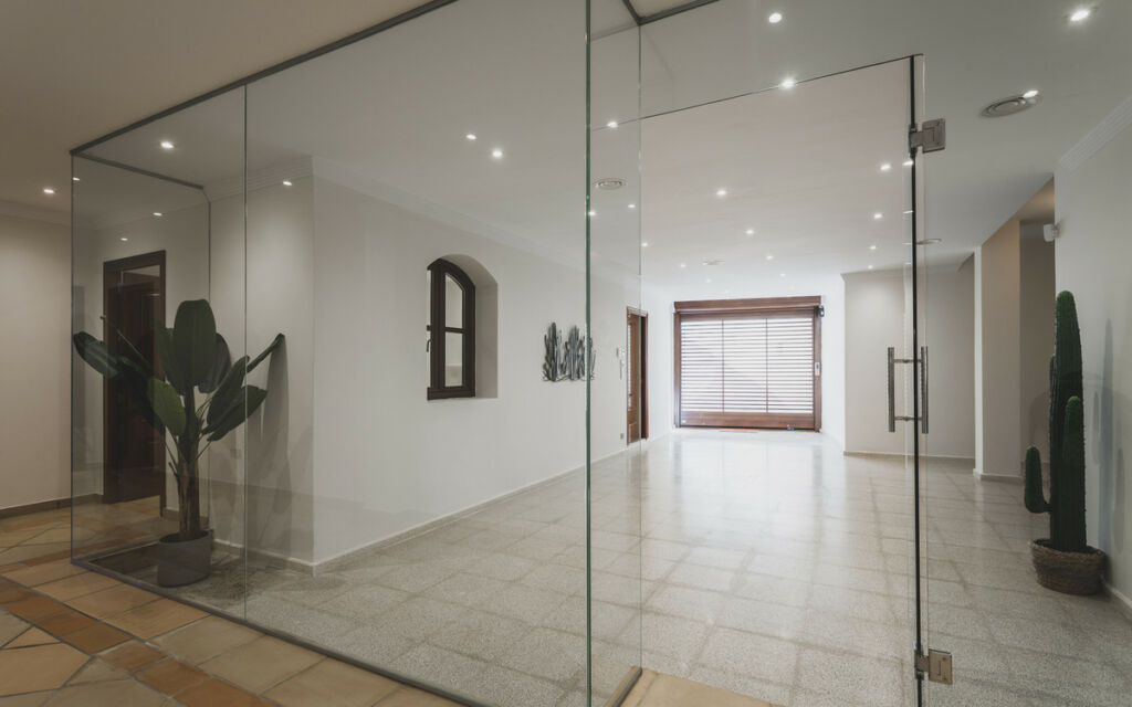 Detached Villa Estepona Málaga - image 14