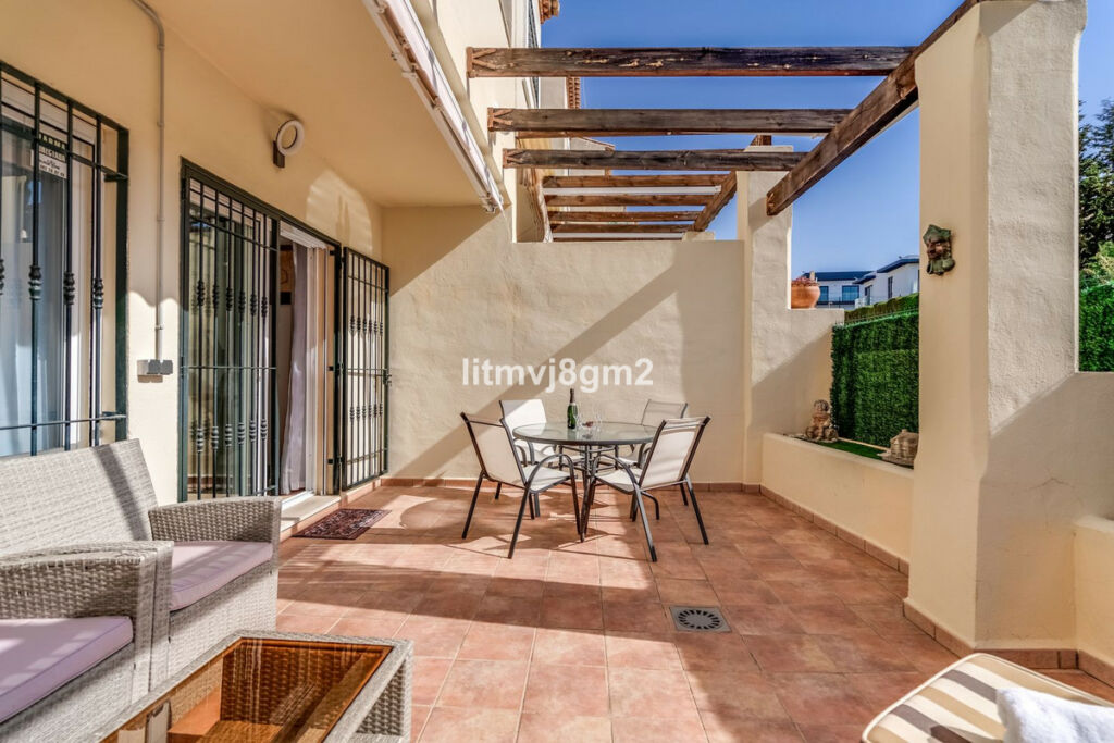 Townhouse Calahonda Málaga - image 13