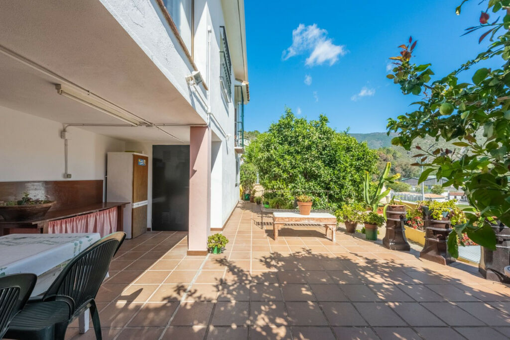 Ground Floor Apartment Benahavís Málaga - image 13