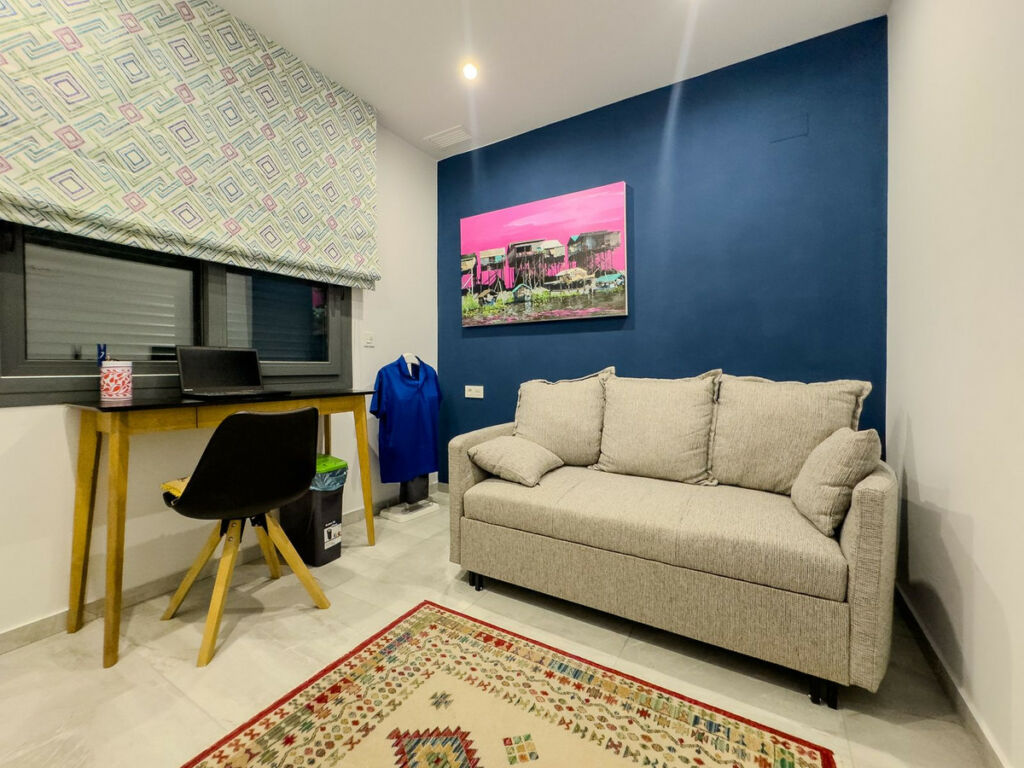 Top Floor Apartment Torrevieja Alicante - image 13