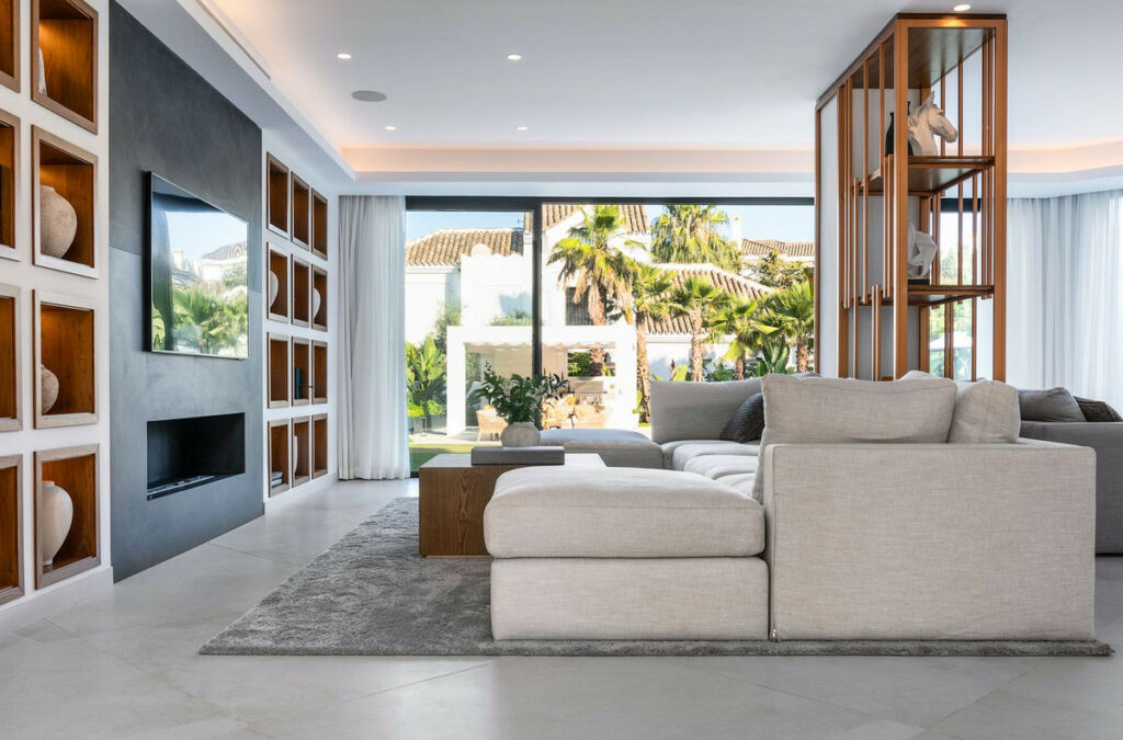 Detached Villa Marbella Málaga - image 14