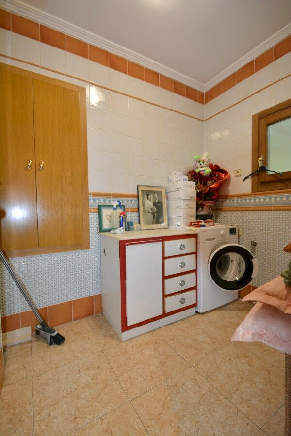 Detached Villa Guardamar del Segura Alicante - image 14