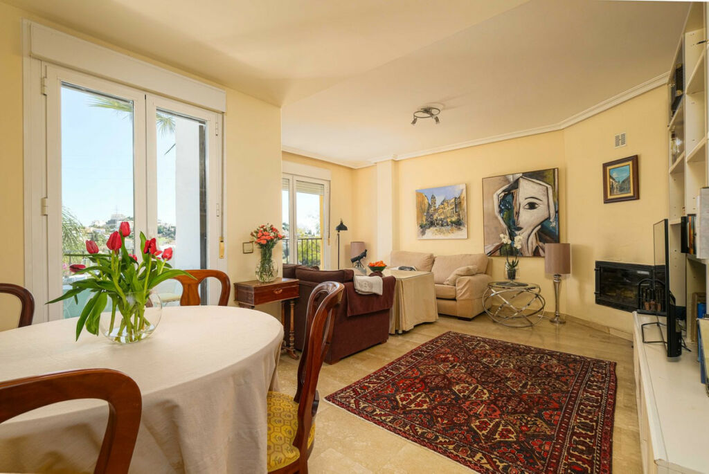 Semi-Detached House Riviera del Sol Málaga - image 13