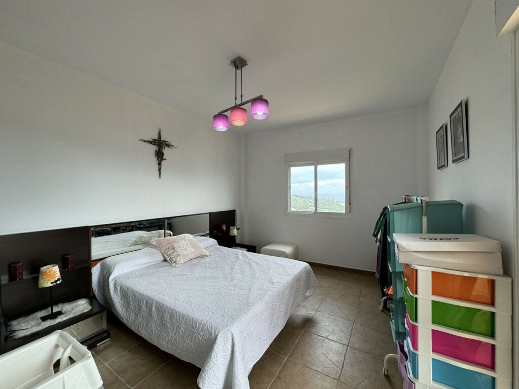 Detached Villa Sotogrande Cádiz - image 15