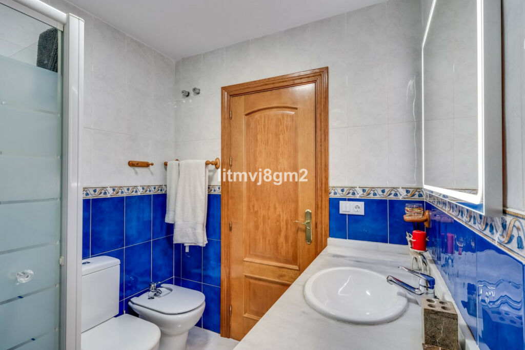 Townhouse Calahonda Málaga - image 15