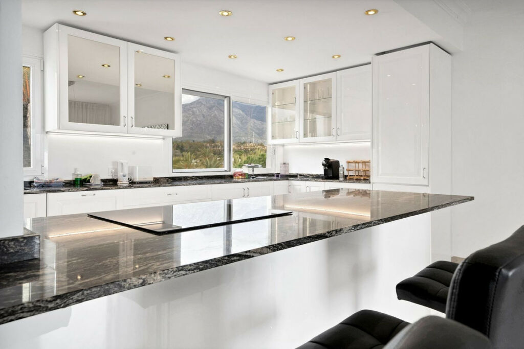 Penthouse Marbella Málaga - image 15