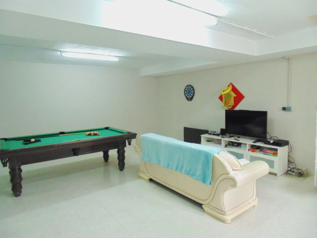 Detached Villa Calahonda Málaga - image 15
