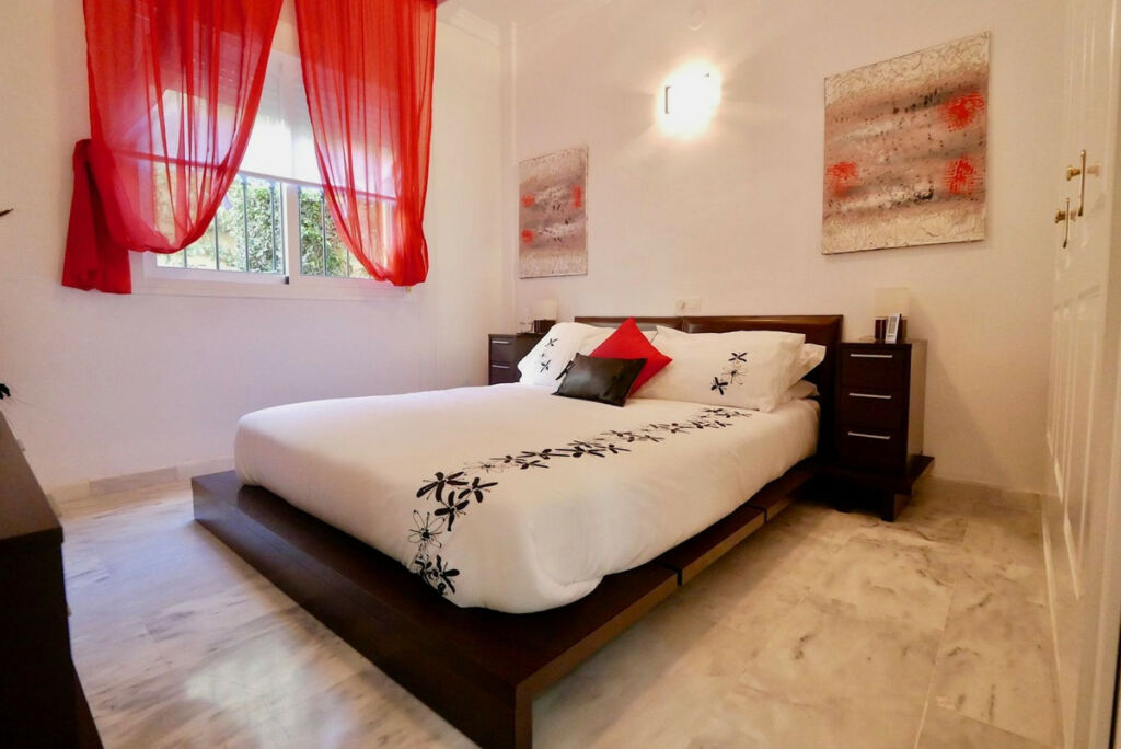 Ground Floor Apartment Calahonda Málaga - image 15