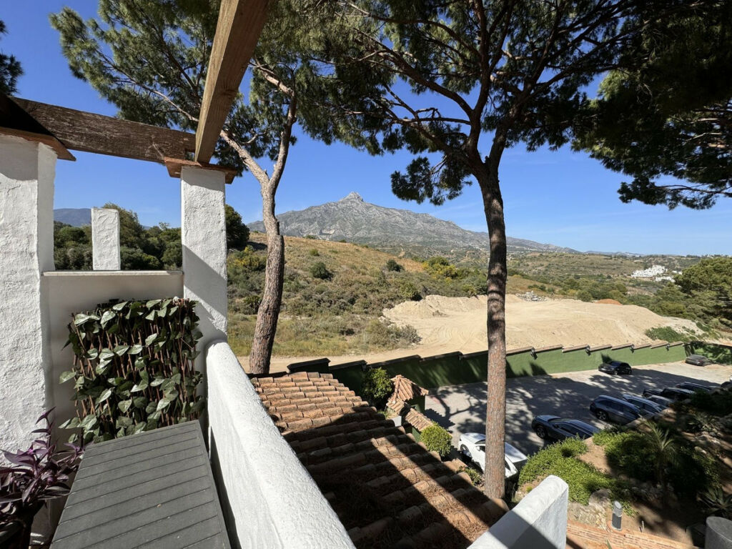 Penthouse Nueva Andalucía Málaga - image 16