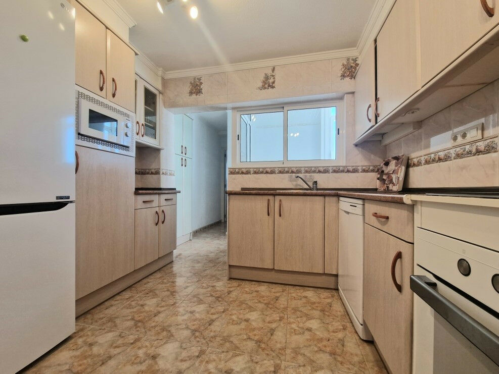 Middle Floor Apartment Albir Alicante - image 16