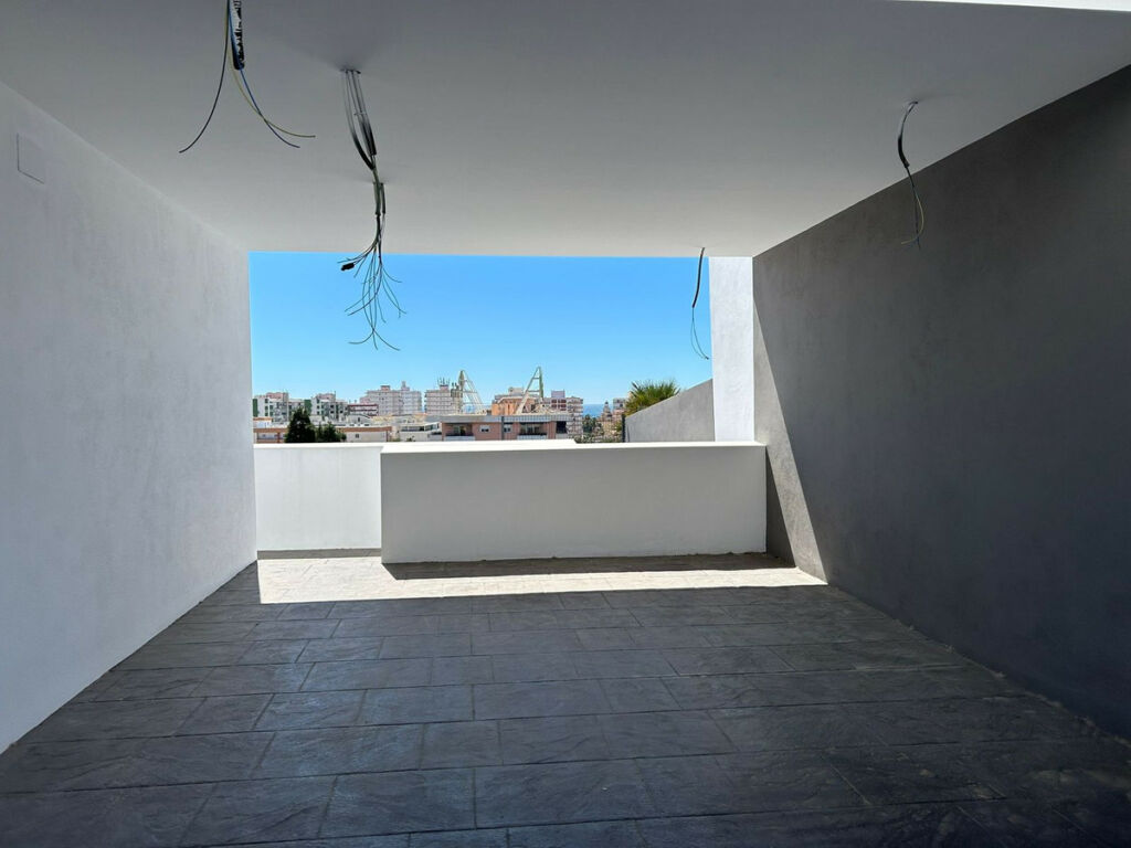 Semi-Detached House Torre del Mar Málaga - image 18