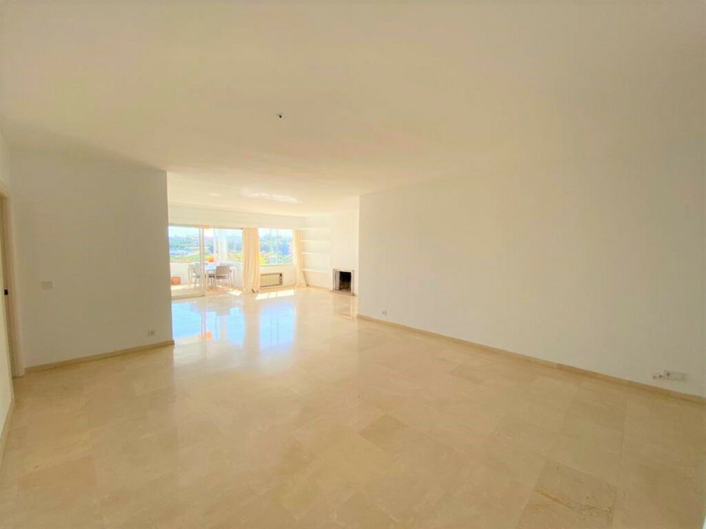 Middle Floor Apartment Guadalmina Alta Málaga - image 18