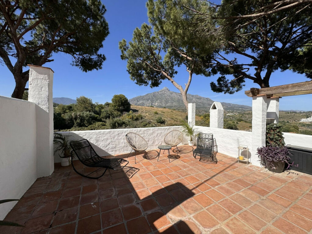 Penthouse Nueva Andalucía Málaga - image 17