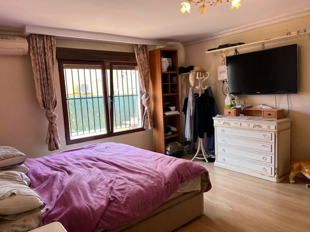 Detached Villa Albir Alicante - image 18