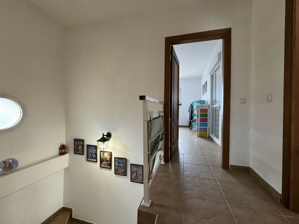 Detached Villa Sotogrande Cádiz - image 18
